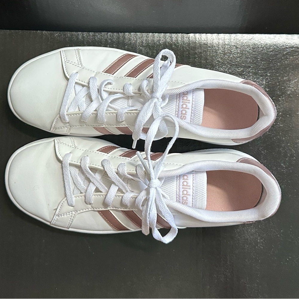 Adidas Cloudfoam Advantage Sneakers with Rose Gold Stripes Size 5 1/2 - Picture 4 of 9